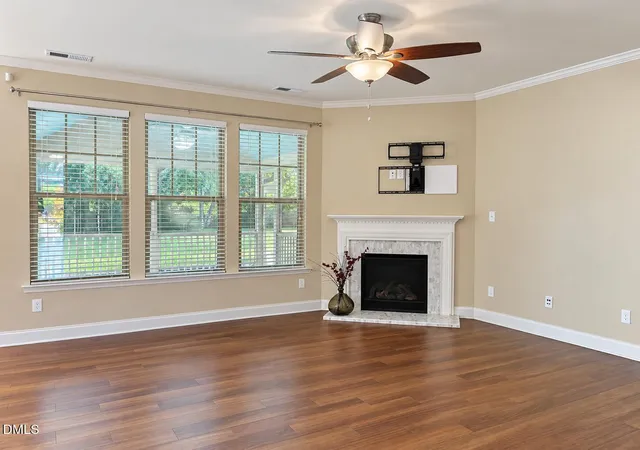 Photo 4 of Single family home for sale at 117 Pearsall Farm Ln, Clayton, NC 27527 | MLS# 10167929 | Listing updated on 2026-10-05