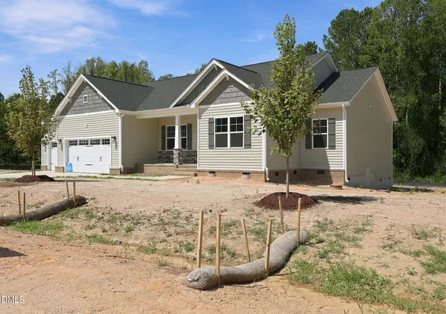 Photo 3 of Single family home for sale at 55 Kettle Crk Dr, Zebulon, NC 27597 | MLS# 10168489 | Listing updated on 2026-09-28