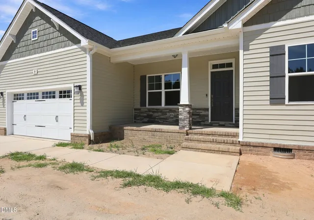 Photo 3 of Single family home for sale at 55 Kettle Crk Dr, Zebulon, NC 27597 | MLS# 10168489 | Listing updated on 2026-09-28