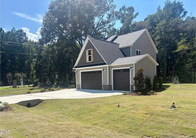 Photo 2 of Single family home for sale at 27 Bandelier Dr #(lot 1), Selma, NC 27576 | MLS# 10169184 | Listing updated on 2026-10-05