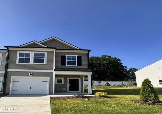 Photo 2 of Townhouse for sale at 5100 Silver Brk Rd, Durham, NC 27703 | MLS# 10169721 | Listing updated on 2026-09-21