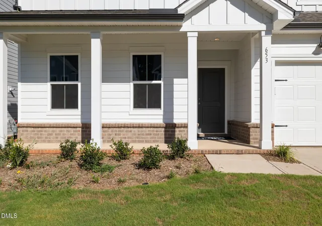Photo 2 of Single family home for sale at 653 Ben Ledi Ct, Raleigh, NC 27603 | MLS# 10169478 | Listing updated on 2026-10-05