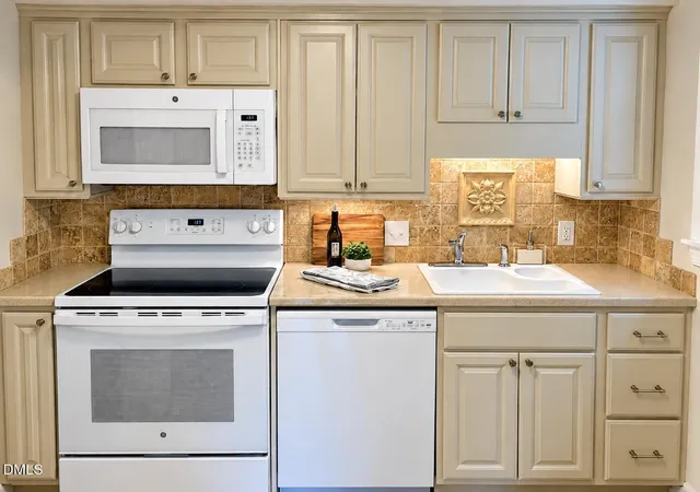 Condo for sale at 933 St Marys St, Raleigh, NC 27605 | MLS# 10170171
