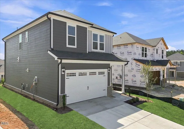 Photo 1 of Single family home for sale at 6104 Ivy Brk Trl, Wendell, NC 27591 | MLS# 10173867 | Listing updated on 2026-10-09
