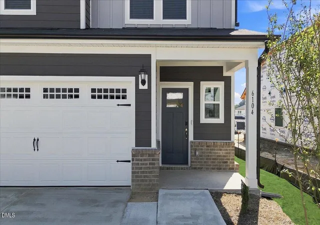 Photo 3 of Single family home for sale at 6104 Ivy Brk Trl, Wendell, NC 27591 | MLS# 10173867 | Listing updated on 2026-10-09