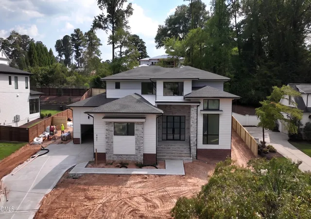 Photo 1 of Single family home for sale at 961 Wimbleton Dr, Raleigh, NC 27609 | MLS# 10170774 | Listing updated on 2026-09-03