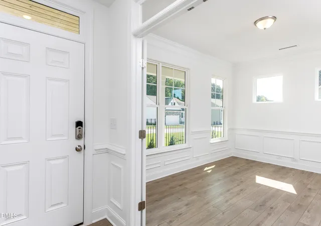 Photo 2 of Single family home for sale at 106 Arundel Dr, Clayton, NC 27527 | MLS# 10170812 | Listing updated on 2026-10-05
