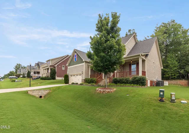 Photo 3 of Single family home for sale at 7033 Rex Rd, Holly Springs, NC 27540 | MLS# 10172592 | Listing updated on 2026-09-17