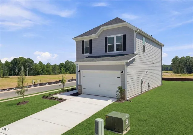 Photo 2 of Single family home for sale at 174 N Fld Sparrow Way, Clayton, NC 27520 | MLS# 10171786 | Listing updated on 2026-09-16