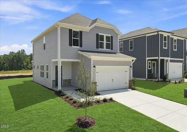 Photo 3 of Single family home for sale at 174 N Fld Sparrow Way, Clayton, NC 27520 | MLS# 10171786 | Listing updated on 2026-09-16
