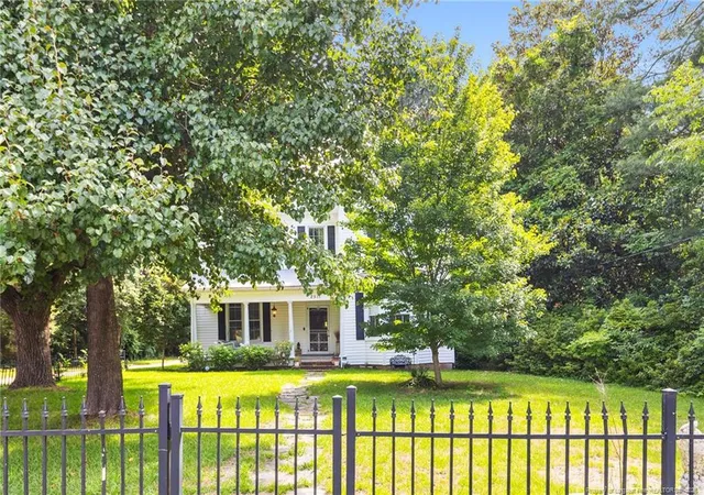 Photo 3 of Single family home for sale at 2511 Academy St, Sanford, NC 27332 | MLS# 763704 | Listing updated on 2026-09-09