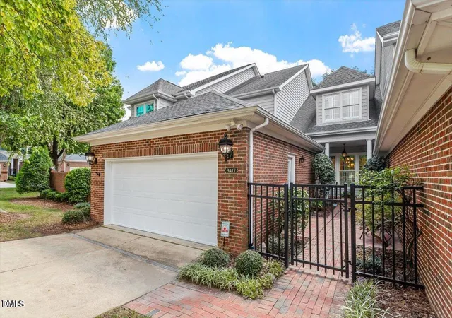 Townhouse for sale at 3417 Sir Colleton Ct, Raleigh, NC 27612 | MLS# 10191423