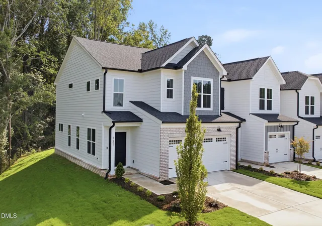 Photo 2 of Townhouse for sale at 121 Verlands Way, Garner, NC 27529 | MLS# 10172202 | Listing updated on 2026-09-25