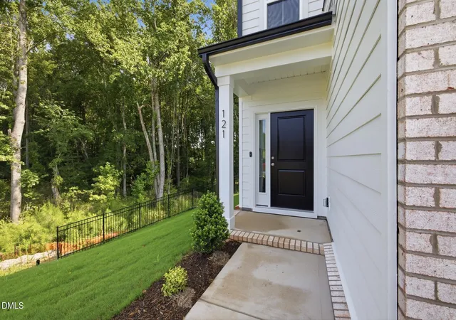 Photo 3 of Townhouse for sale at 121 Verlands Way, Garner, NC 27529 | MLS# 10172202 | Listing updated on 2026-09-25