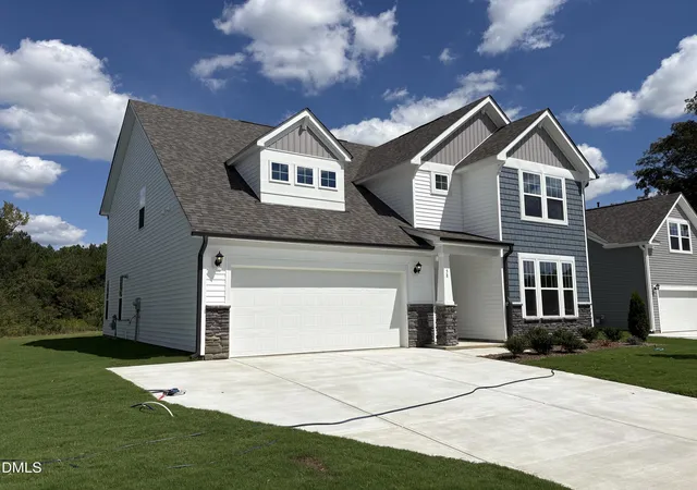 Photo 3 of Single family home for sale at 58 Hay Fld Dr, Lillington, NC 27546 | MLS# 10172370 | Listing updated on 2026-09-11