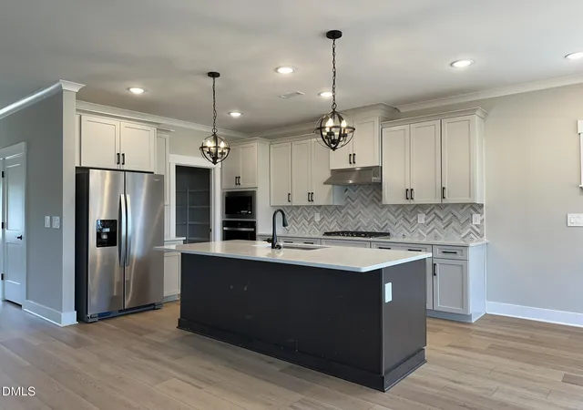 Photo 3 of Single family home for sale at 12 Stradshire Ct, Zebulon, NC 27597 | MLS# 10172593 | Listing updated on 2026-10-01