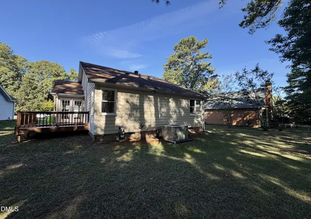 Photo 3 of Single family home for sale at 3117 Verdugo Dr, Raleigh, NC 27610 | MLS# 10173732 | Listing updated on 2026-10-07