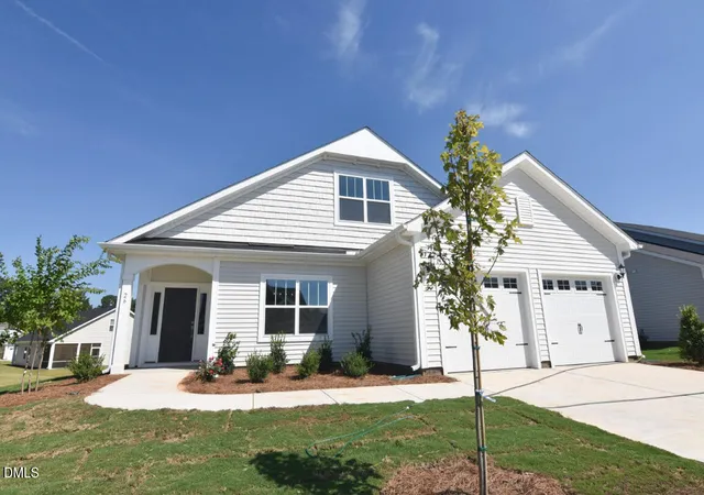 Photo 1 of Single family home for sale at 92 Moon Flower Walk, Youngsville, NC 27596 | MLS# 10172996 | Listing updated on 2026-09-22