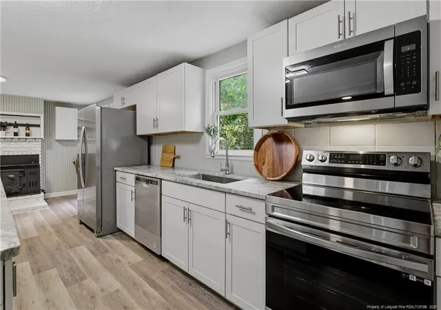 Photo 2 of Single family home for sale at 956 Middle Rd, Fayetteville, NC 28312 | MLS# 764172 | Listing updated on 2026-09-05