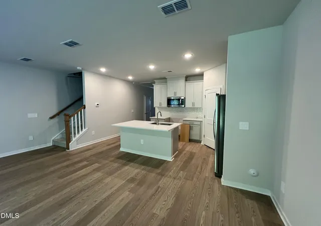 Photo 3 of Townhouse for sale at 807 Stream Vw Ct, Mebane, NC 27302 | MLS# 10173402 | Listing updated on 2026-09-10