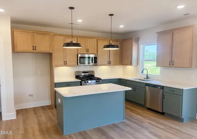 Photo 2 of Single family home for sale at 2003 Pollinator Pl, Mebane, NC 27302 | MLS# 10173939 | Listing updated on 2026-09-20