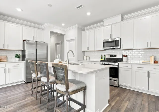 Photo 4 of Single family home for sale at 112 Olivine Dr, Raleigh, NC 27610 | MLS# 10178400 | Listing updated on 2026-09-20