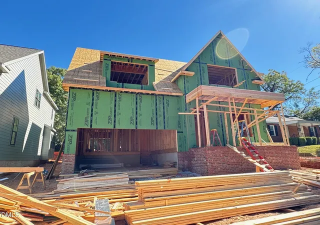 Photo 1 of Single family home for sale at 912 Marilyn Dr, Raleigh, NC 27607 | MLS# 10174346 | Listing updated on 2026-10-20