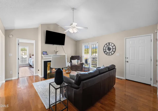 Photo 3 of Single family home for sale at 46 Richmond Dr, Archer Lodge, NC 27527 | MLS# 10174679 | Listing updated on 2026-09-16