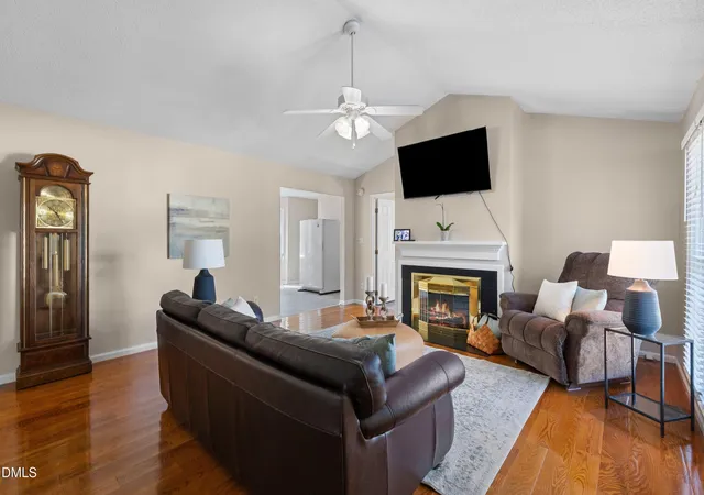 Photo 3 of Single family home for sale at 46 Richmond Dr, Archer Lodge, NC 27527 | MLS# 10174679 | Listing updated on 2026-09-16