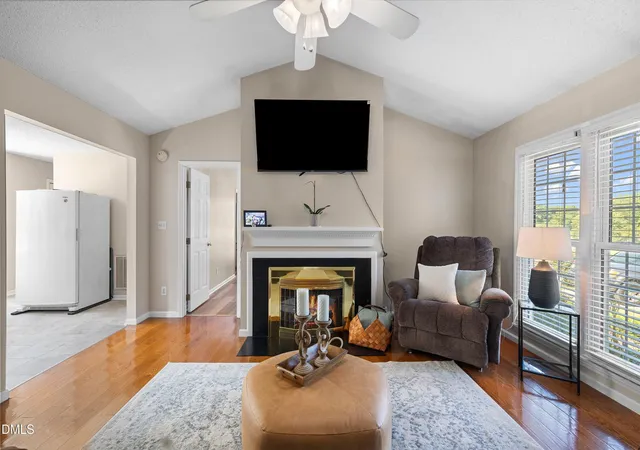 Photo 4 of Single family home for sale at 46 Richmond Dr, Archer Lodge, NC 27527 | MLS# 10174679 | Listing updated on 2026-09-16