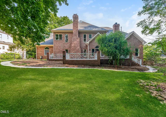 Photo 3 of Single family home for sale at 302 Versailles Dr, Cary, NC 27511 | MLS# 10175701 | Listing updated on 2026-09-20