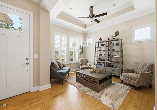 Photo 3 of Single family home for sale at 559 Middleton Pl, Chapel Hill, NC 27516 | MLS# 10189841 | Listing updated on 2026-10-20