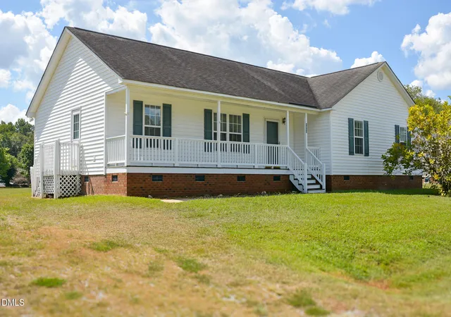 Photo 2 of Single family home for sale at 1312 Greenbranch Ln, Raleigh, NC 27603 | MLS# 10182454 | Listing updated on 2026-09-12