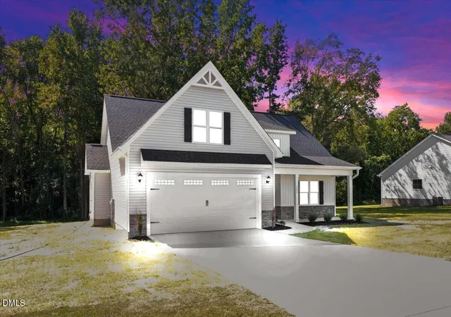 Photo 3 of Single family home for sale at 304 Creeks Edge Dr, Pikeville, NC 27863 | MLS# 10176365 | Listing updated on 2026-10-05