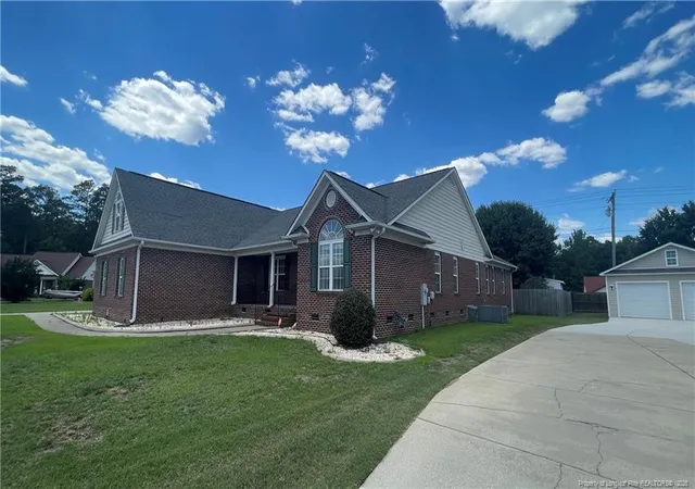 Photo 2 of Single family home for sale at 3746 Lockerbie Ct, Fayetteville, NC 28306 | MLS# 764862 | Listing updated on 2026-09-16