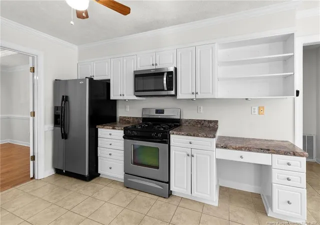Photo 4 of Single family home for sale at 2082 Loganberry Dr, Fayetteville, NC 28304 | MLS# 765023 | Listing updated on 2026-09-29