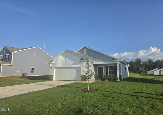 Photo 1 of Single family home for sale at 661 Essex Rd, Nashville, NC 27856 | MLS# 10177034 | Listing updated on 2026-10-07