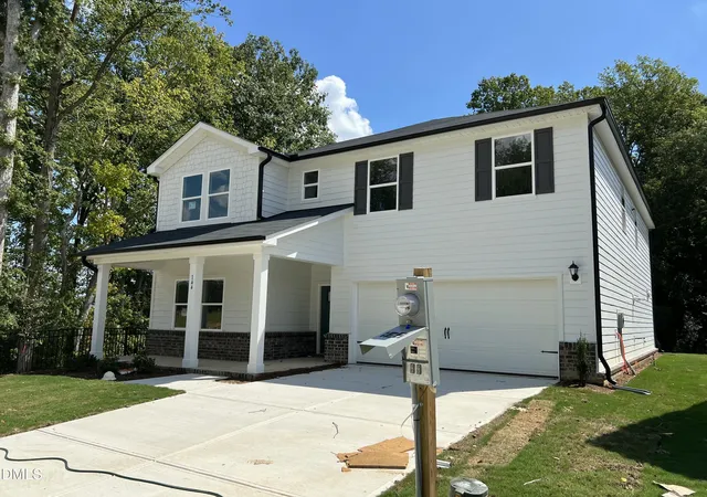 Photo 3 of Single family home for sale at 144 Beadwood St, Wendell, NC 27591 | MLS# 10177161 | Listing updated on 2026-10-01