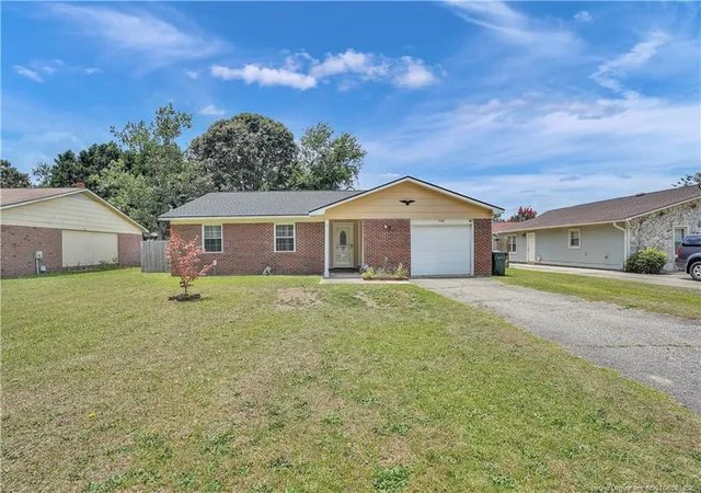 Photo 1 of Single family home for sale at 2180 Quail Ridge Dr, Fayetteville, NC 28304 | MLS# 765098 | Listing updated on 2026-09-04