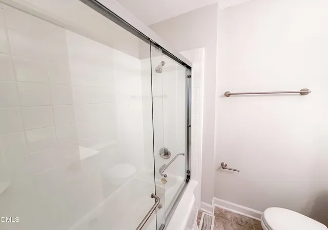 Photo 4 of Single family home for sale at 917 Hillview Dr, Cary, NC 27511 | MLS# 10178233 | Listing updated on 2026-10-08