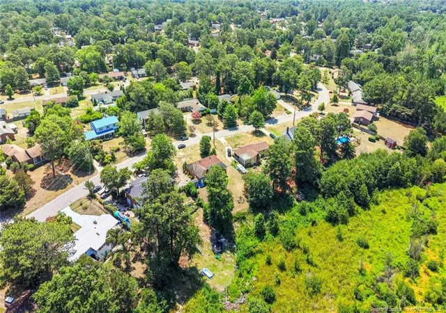 Photo 3 of Single family home for sale at 1516 Paisley Ave, Fayetteville, NC 28304 | MLS# 764963 | Listing updated on 2026-09-20