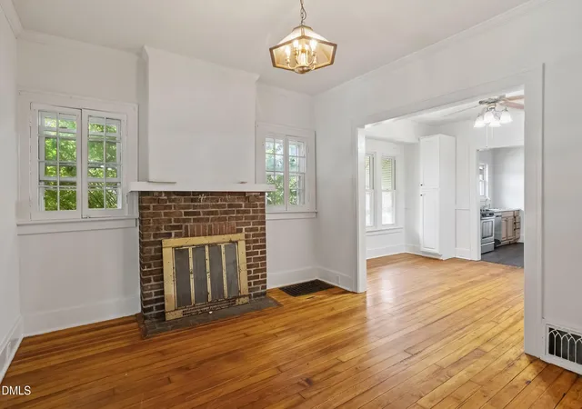 Photo 2 of Single family home for sale at 101 Seawell Ave, Raleigh, NC 27601 | MLS# 10191329 | Listing updated on 2026-09-08