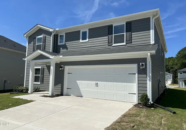 Photo 3 of Sale Pending at 2009 Topsail Rd, Durham, NC 27704 | MLS# 10180649 | Listing updated on 2026-09-14