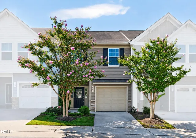 Townhouse for sale at 46 E Porthaven Way, Clayton, NC 27527 | MLS# 10181125