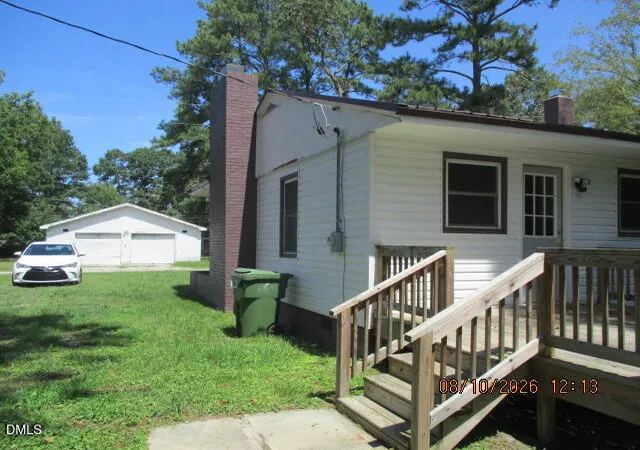 Photo 10 of Single family home for sale at 304 Clement Dr, Enfield, NC 27823 | MLS# 10179795 | Listing updated on 2026-09-25