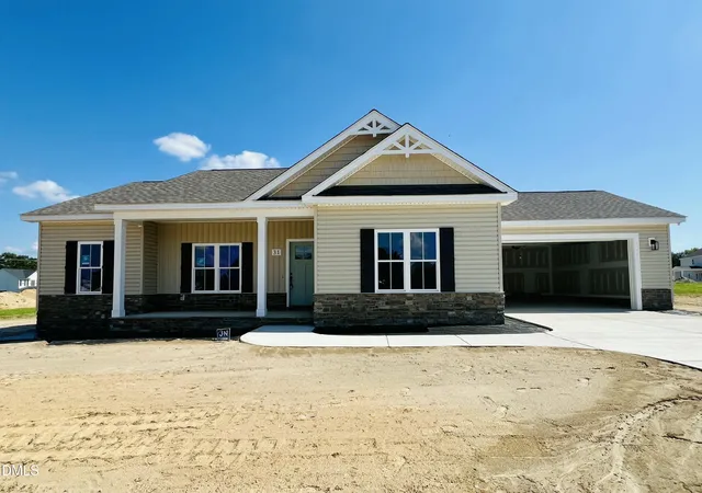 Photo 1 of Single family home for sale at 31 Pendergrass Dr, Princeton, NC 27569 | MLS# 10179799 | Listing updated on 2026-09-20
