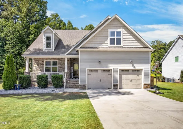 Photo 1 of Single family home for sale at 207 Laurel Oaks Dr, Youngsville, NC 27596 | MLS# 10193371 | Listing updated on 2026-09-28