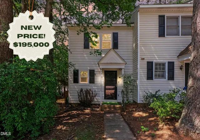 Condo for sale at 913 Hearthridge Ct #A, Raleigh, NC 27609 | MLS# 10181158