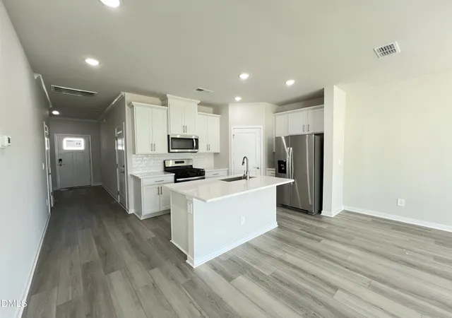 Photo 3 of Townhouse for sale at 808 Strm View Ct, Mebane, NC 27302 | MLS# 10181791 | Listing updated on 2026-09-10