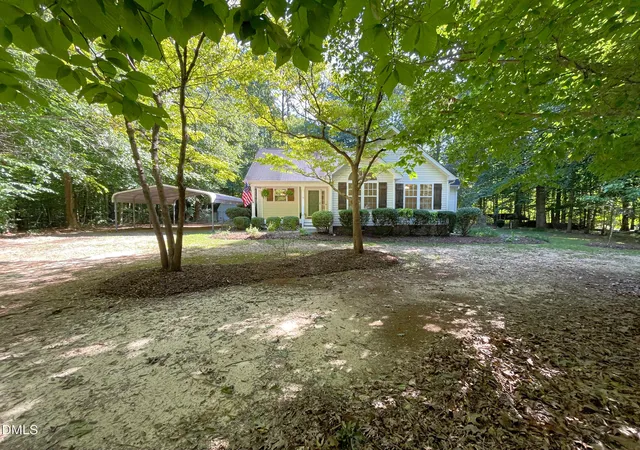 Photo 2 of Single family home for sale at 10 Beechnut Ct, Franklinton, NC 27525 | MLS# 10192369 | Listing updated on 2026-10-05